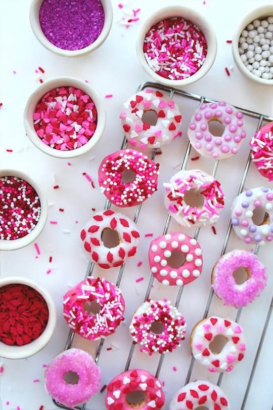 Валентин mini baked doughnuts
