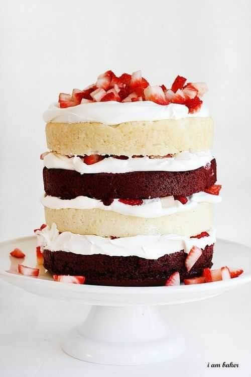 червен velvet strawberry shortcake