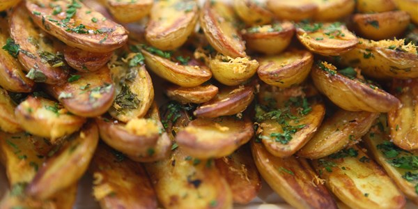 烤 Fingerling Potatoes