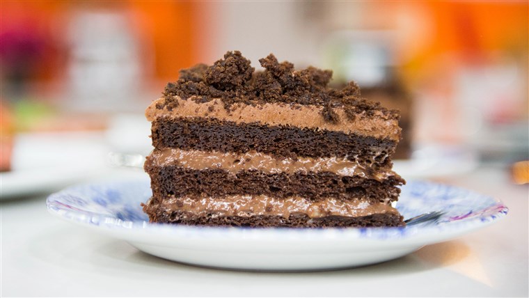 Dunkel Chocolate Layer Cake