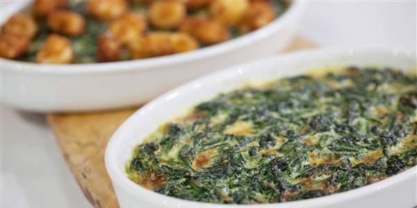 обирани Spinach with Fried Cheese Curds