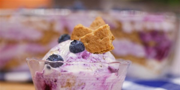 No-Отливът Blueberry Cheesecake Ice Cream