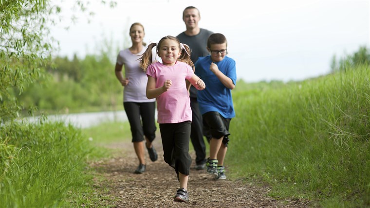 家庭， exercise, jog, kids, parents, run, hike, 