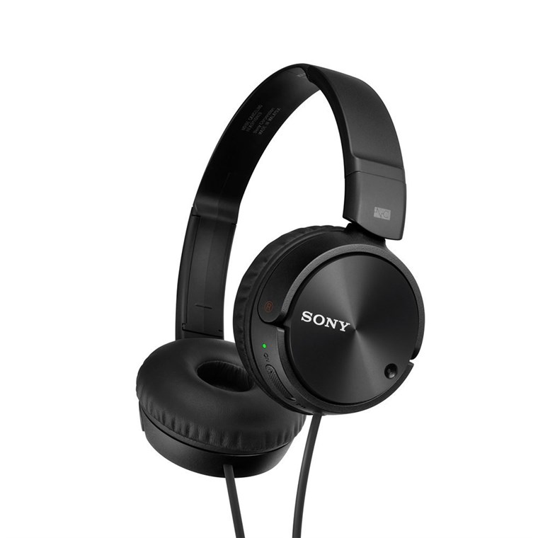 سوني noise-canceling headphones