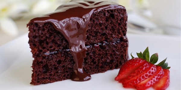 двойно Chocolate Layer Cake