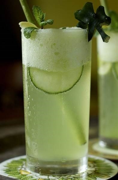 Medovice, cucumber and mint mojito from Thyme Food Blog