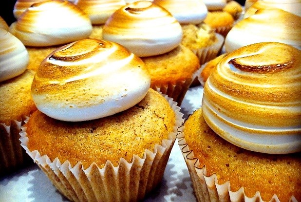 Haselnuss cappuccino cupcakes from Crave Bake in Portland, Ore.