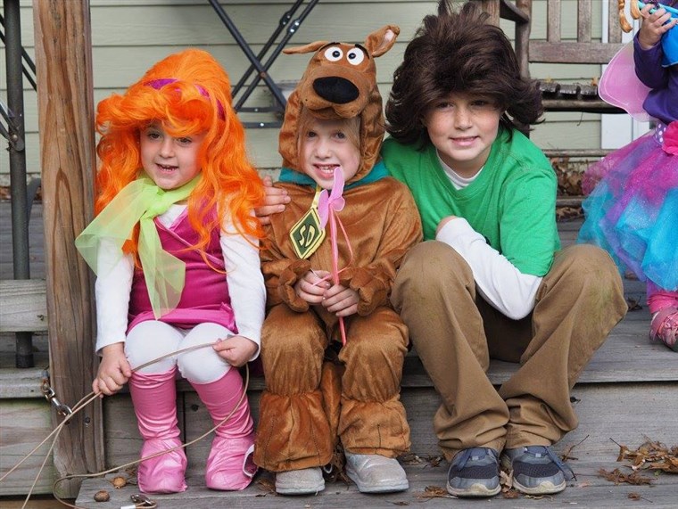 Scooby Doo siblings costume