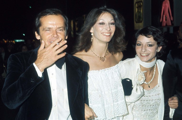 крик Nicholson, Anjelica Huston and an unnamed woman palled around at the Cannes Film Festival in 1974, where he won the fest's best actor award for 