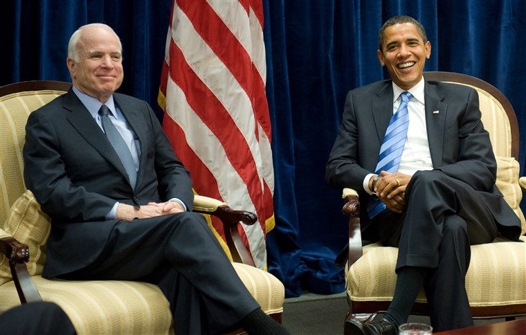 يوحنا McCain and Barack Obama