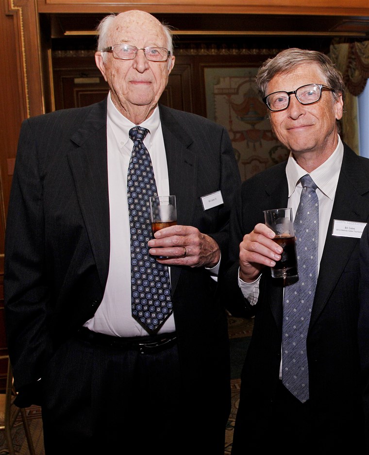 Rechnung Gates Sr. and Bill Gates