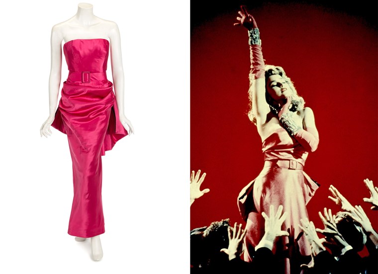 To's a steal! Or a stole, anyway: Madonna's 
