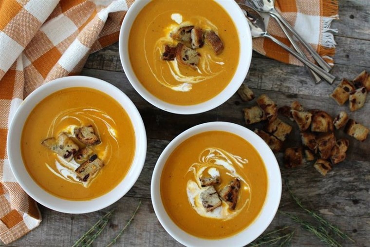 Butternut squash soup with cranberry bread croutons