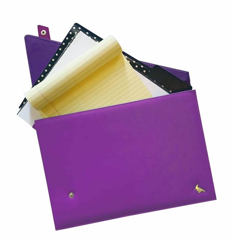 محفظة in purple