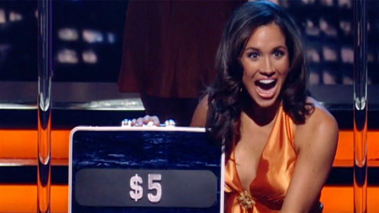 Меган Markle Featured as Case Model on Deal or No Deal