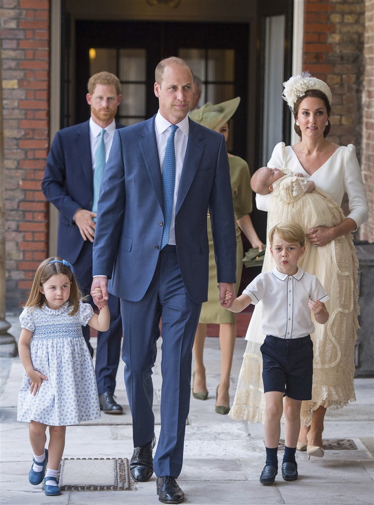 كيت Duchess of Cambridge, Prince George, christening