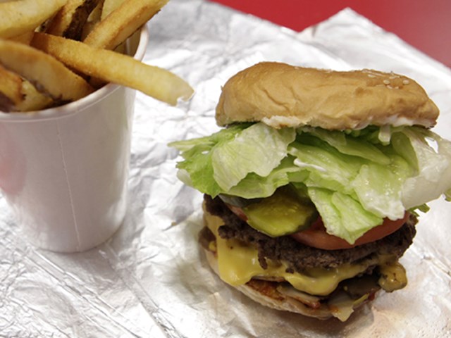 图片： Five guys burger and fries