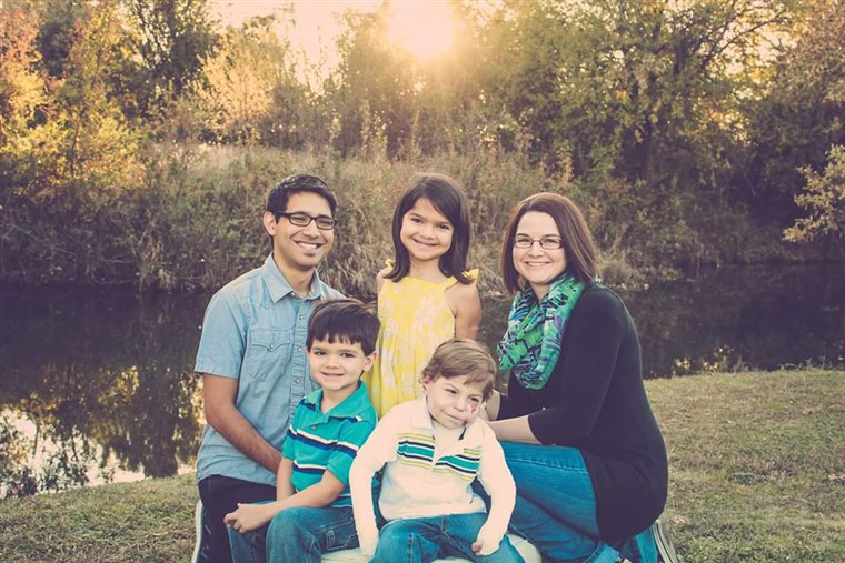 ال Delgado family: Mom and dad, Vanessa and Jason; Kenya, Jonah and Anton.