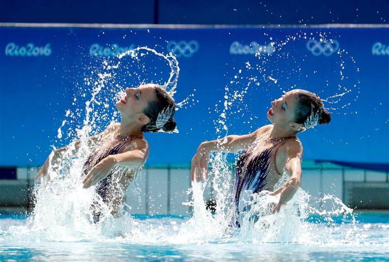 图片： Synchronised Swimming - Olympics: Day 9