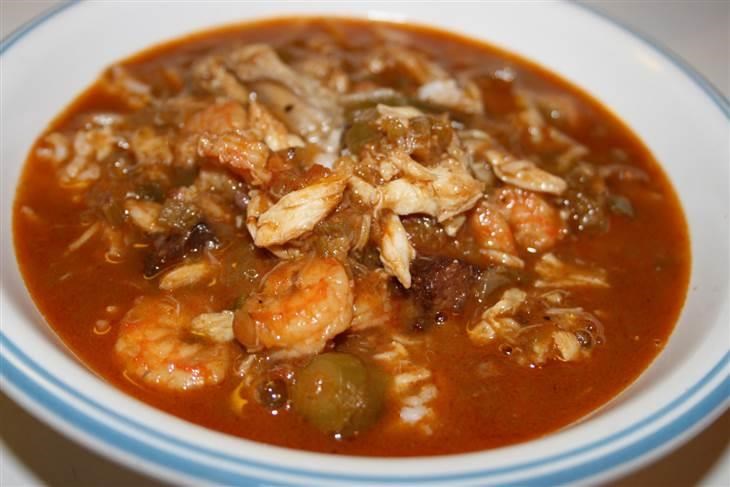 Meeresfrüchte and okra gumbo from Deep South Dish