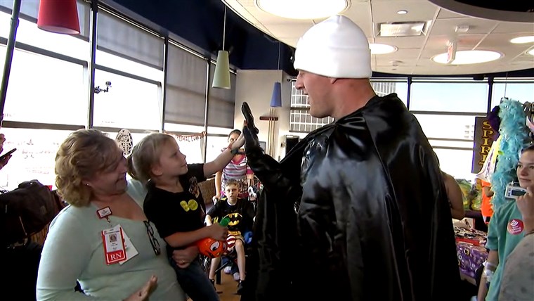 J·J Watt is Batman! Texans star surprises children's hospital in character on TODAY