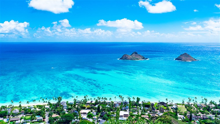 最好 US beaches: Lanikai Beach as seen from above in Kailua, Oahu, Hawaii
