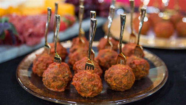 Оскар party Meatballs on a Fork