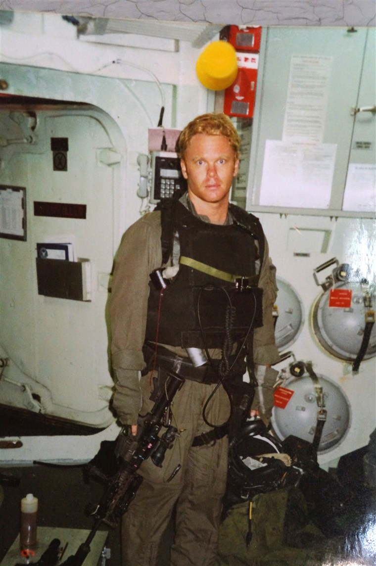 海军 SEAL sniper Eric Davis